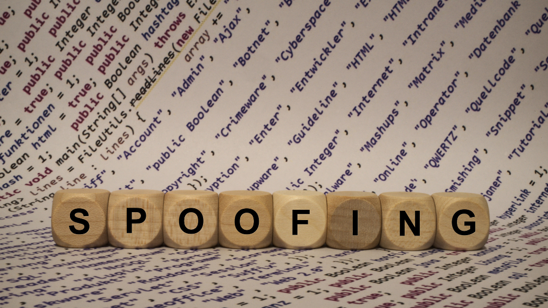 10 tipos de ataques y estafas de phishing - La estafa de sextorsión: por qué parece que el correo viene de tu propia cuenta (y por qué no significa que te hackearon)